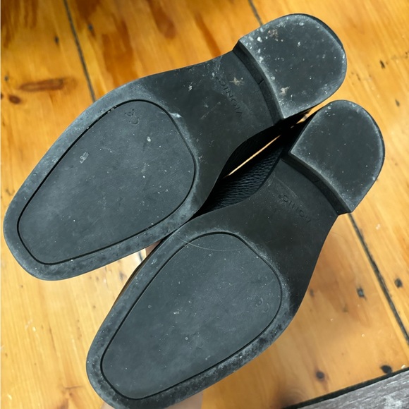 Vionic Sellah II Loafer EUC 7 - Picture 4 of 5